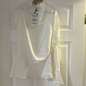 🤍 sexy one sleeve Zara special edition top🤍